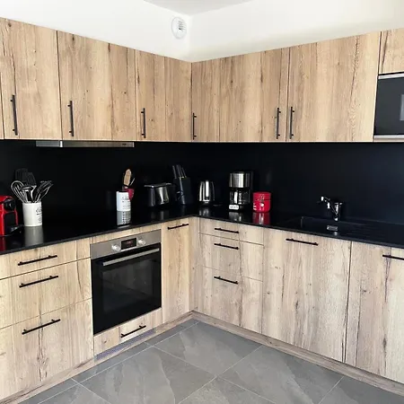 Le Manaka - De Standing Spacieux Pour 10 Personnes Mae-0221